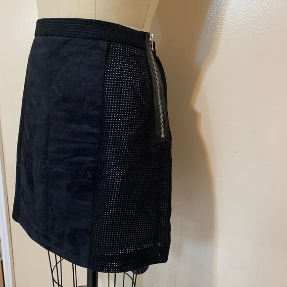 0319 Worthington Black Faux Suede Perforated Mini - Picture 3 of 8